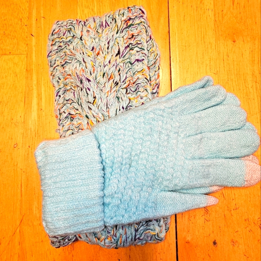 Cable Knit Headband & Touch Screen Knit Gloves 🧤🧣